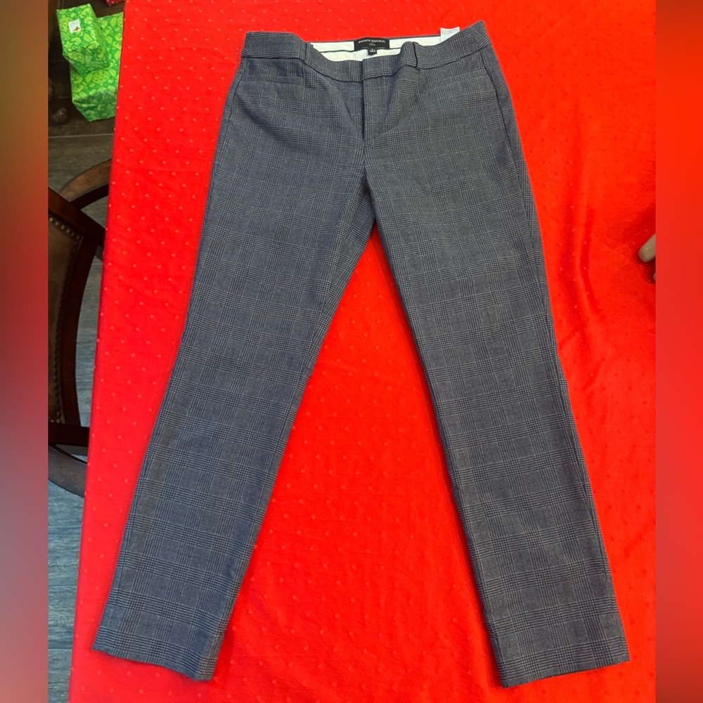 Banana Republic Gray Plaid Sloan Pants Size 6